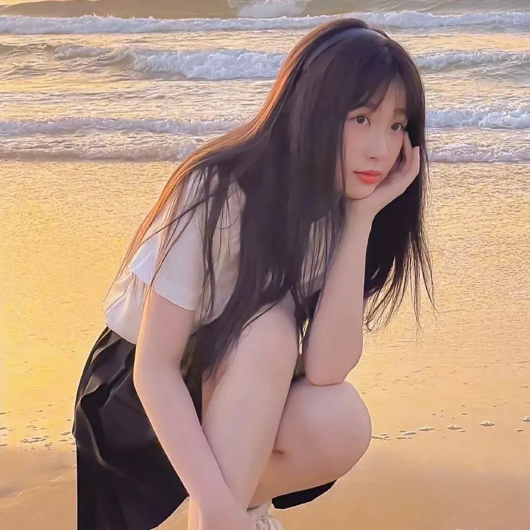佐伊102 海报